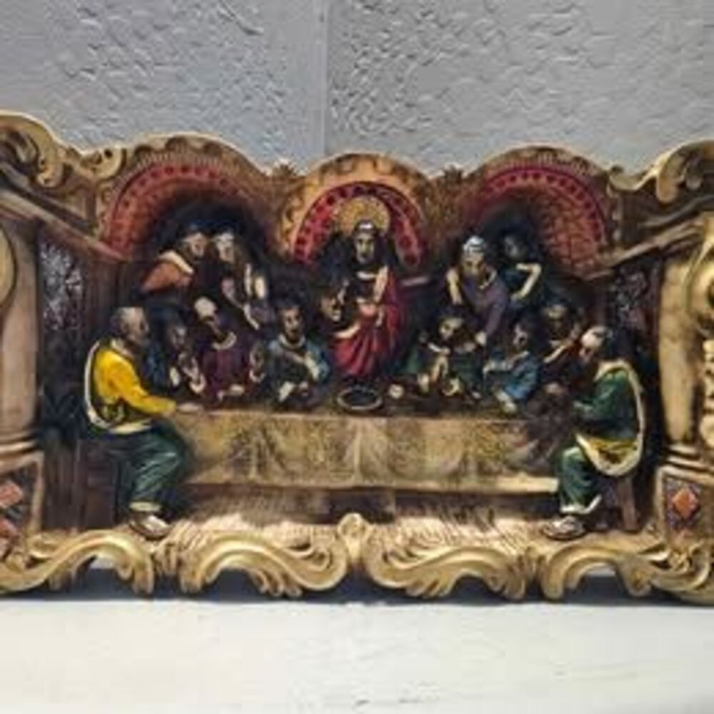 3D Last Supper Ceramic 10" X 19x 1 chip on the back